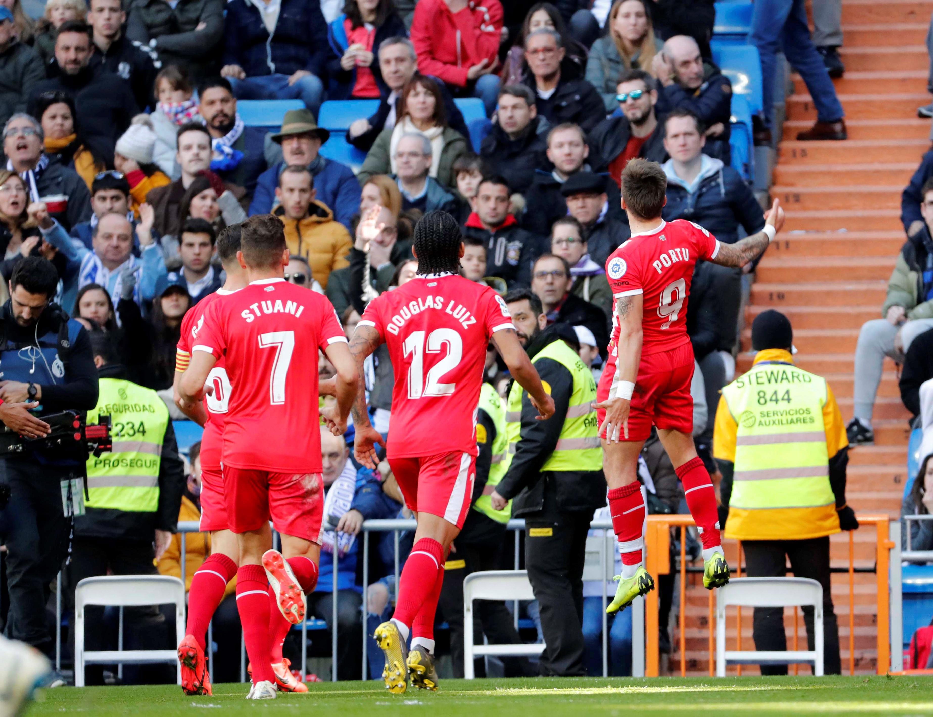 尽管两者都 尽管两者都